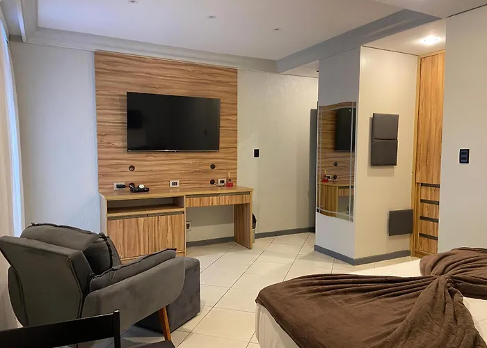 Hotel 4 estrelas: Millenium Hotel Flat